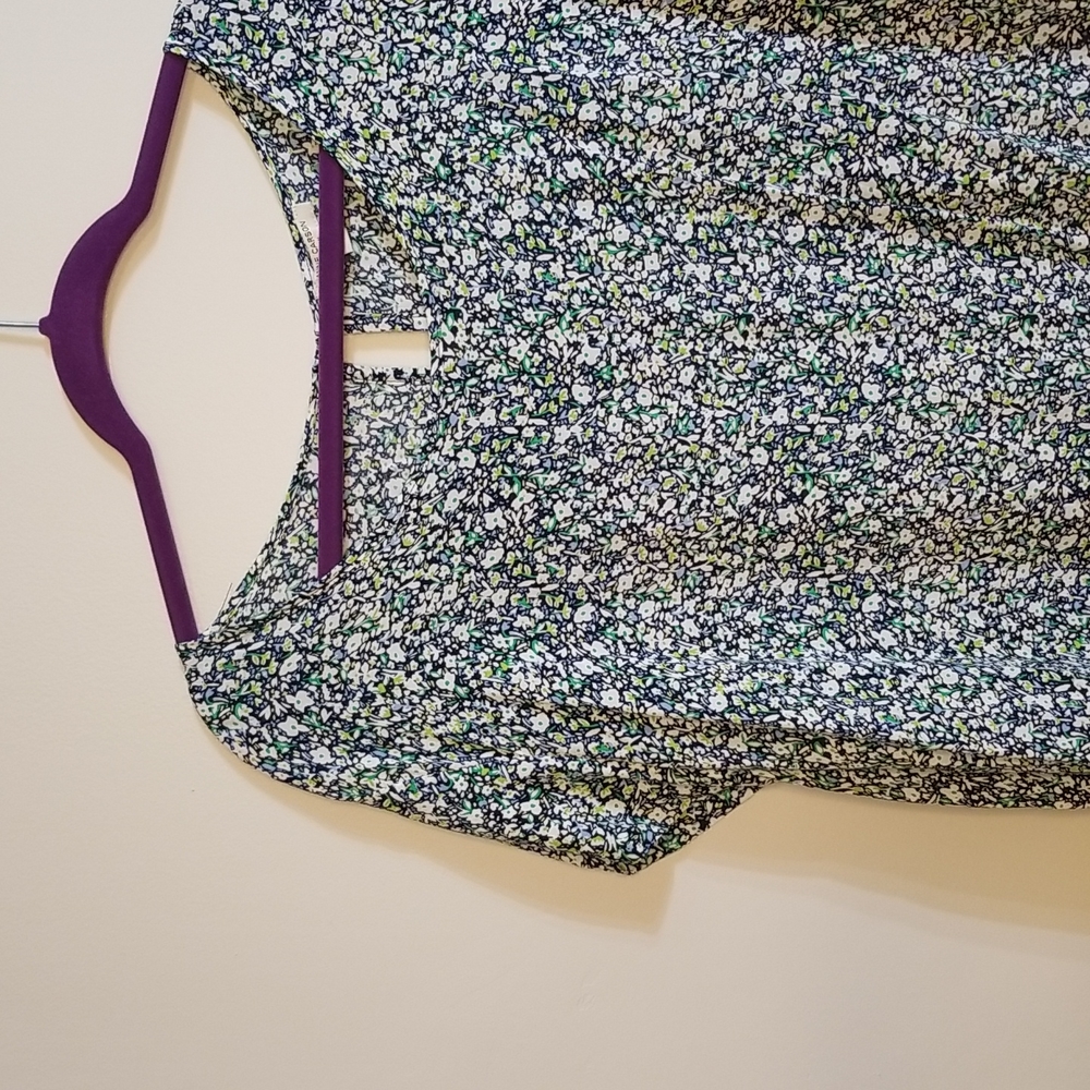Anne Carson green floral blouse
